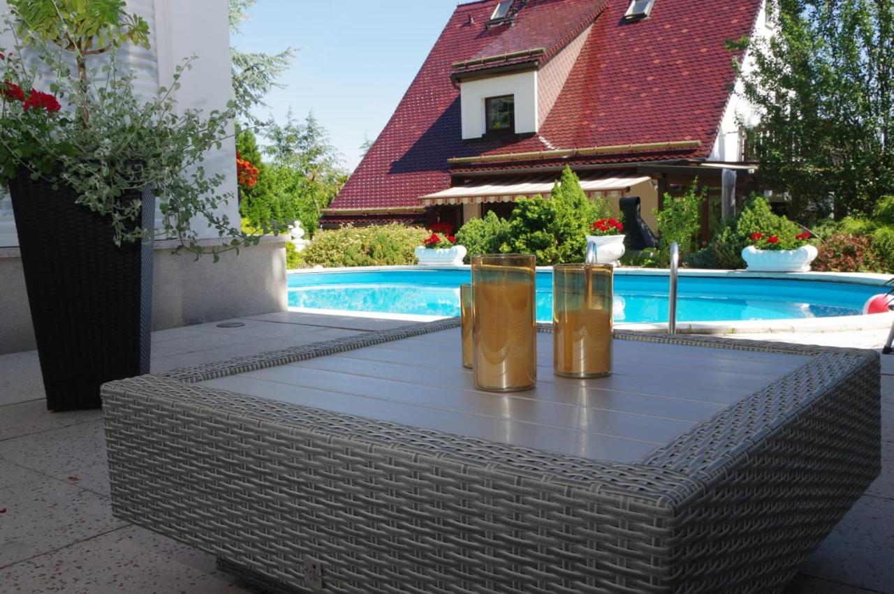Gaestehaus Gaens - Ferienzimmer Schirgiswalde-Kirschau Екстер'єр фото